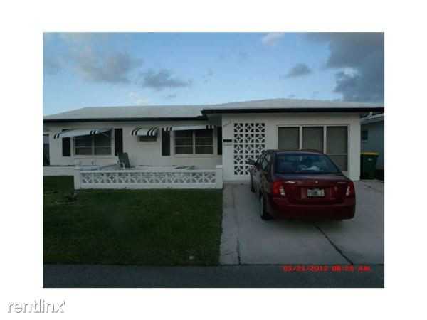 5807 NW 82nd Ave - Photo 2 of 6