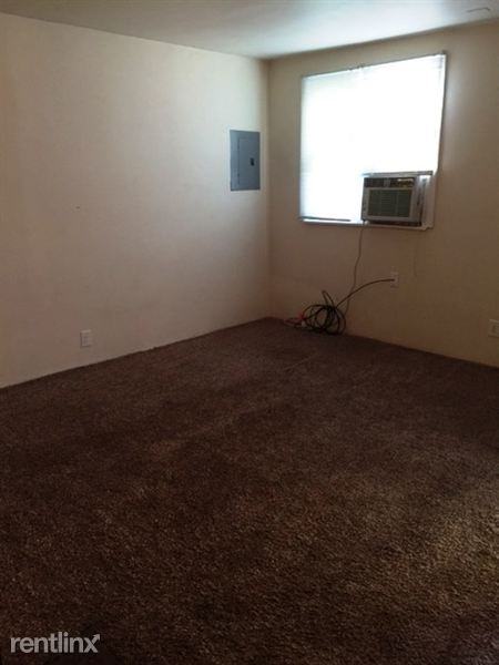 101 Virgil St - Photo 2 of 6