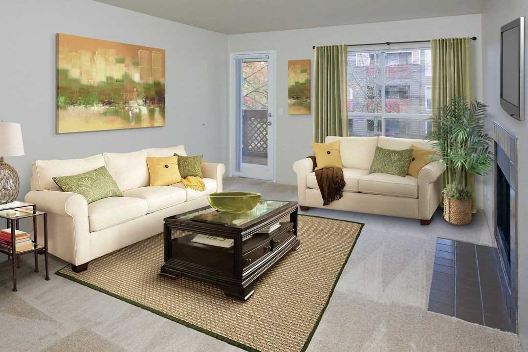 Hunters Run - Photo 2 of 15