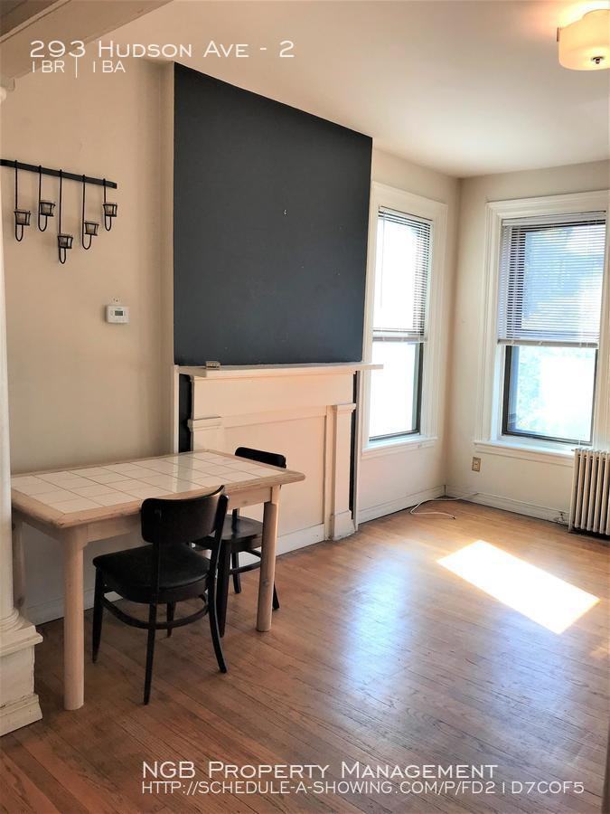 293 Hudson Ave #2