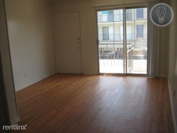 2550 Cole St #D80 - Photo 2 of 3