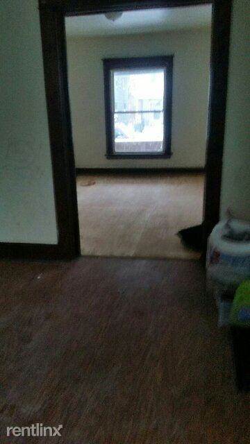 312 Reed St - Photo 2 of 5