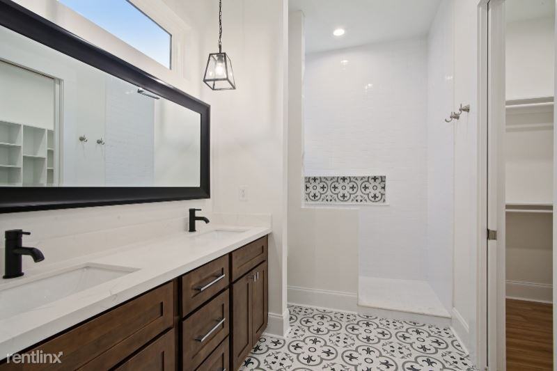 1201 Mehle St - Photo 3 of 4