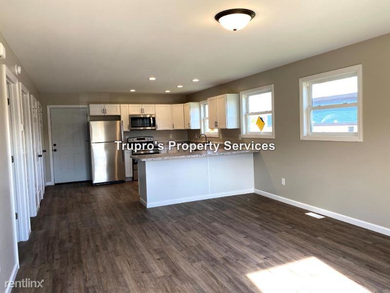 4263 Cherry St - Photo 3 of 16