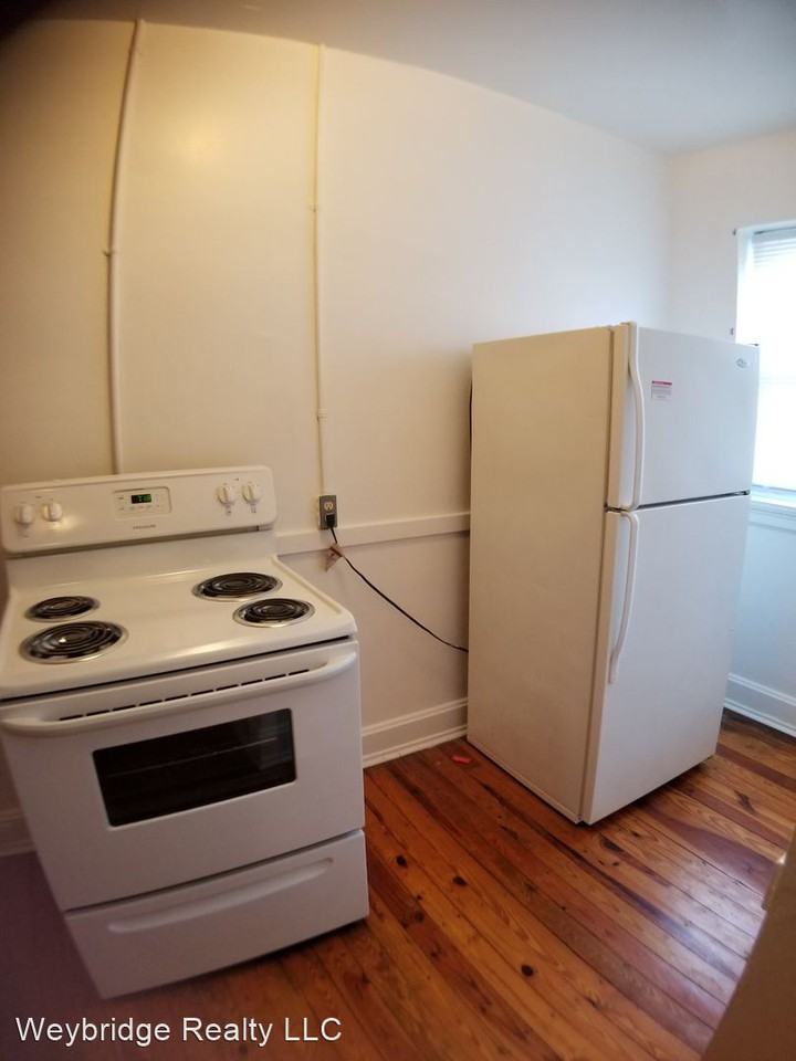 825 William Howard Taft Road - Photo 3 of 6
