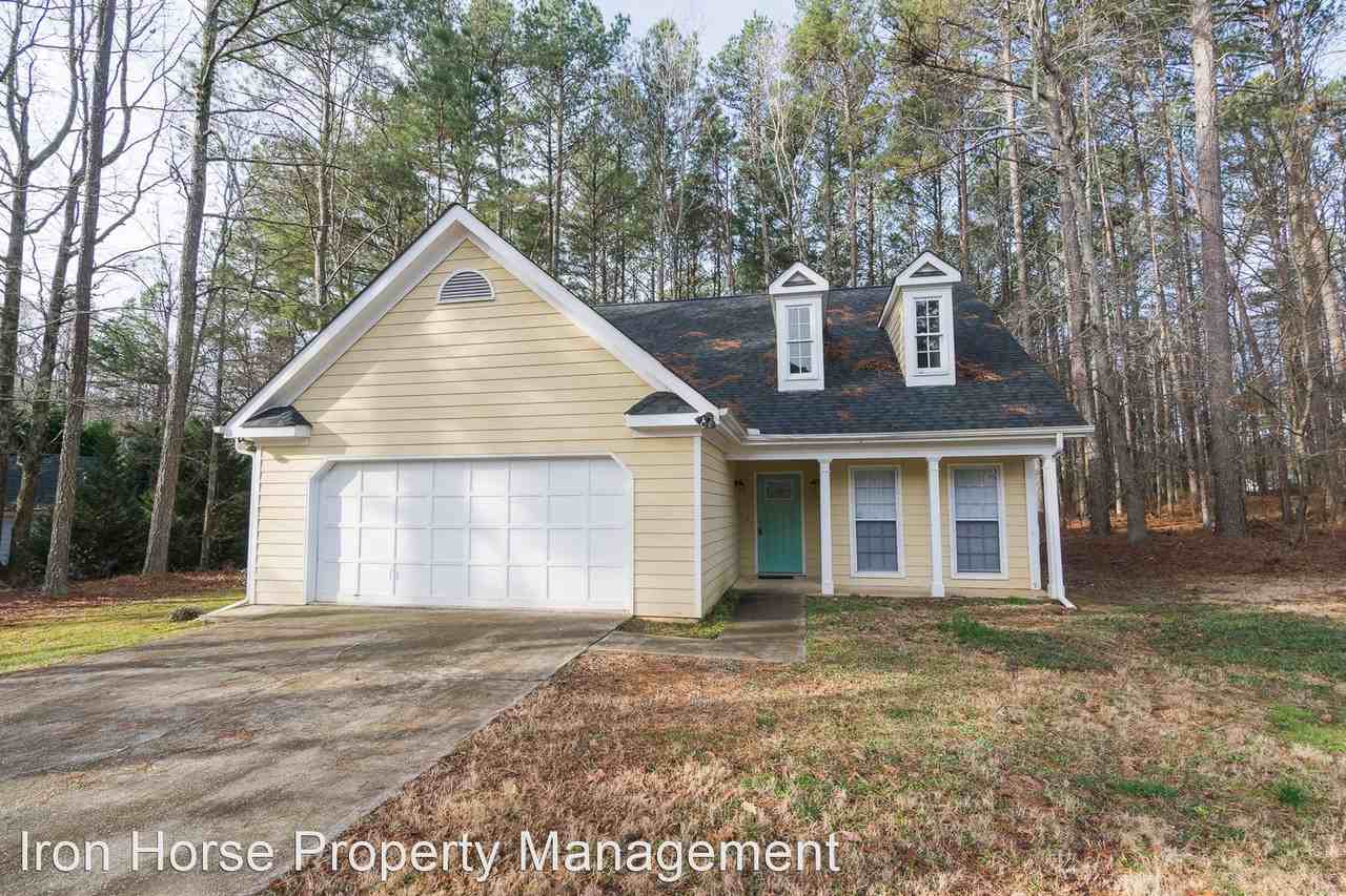 1020 Sharon Pl - Photo 2 of 24