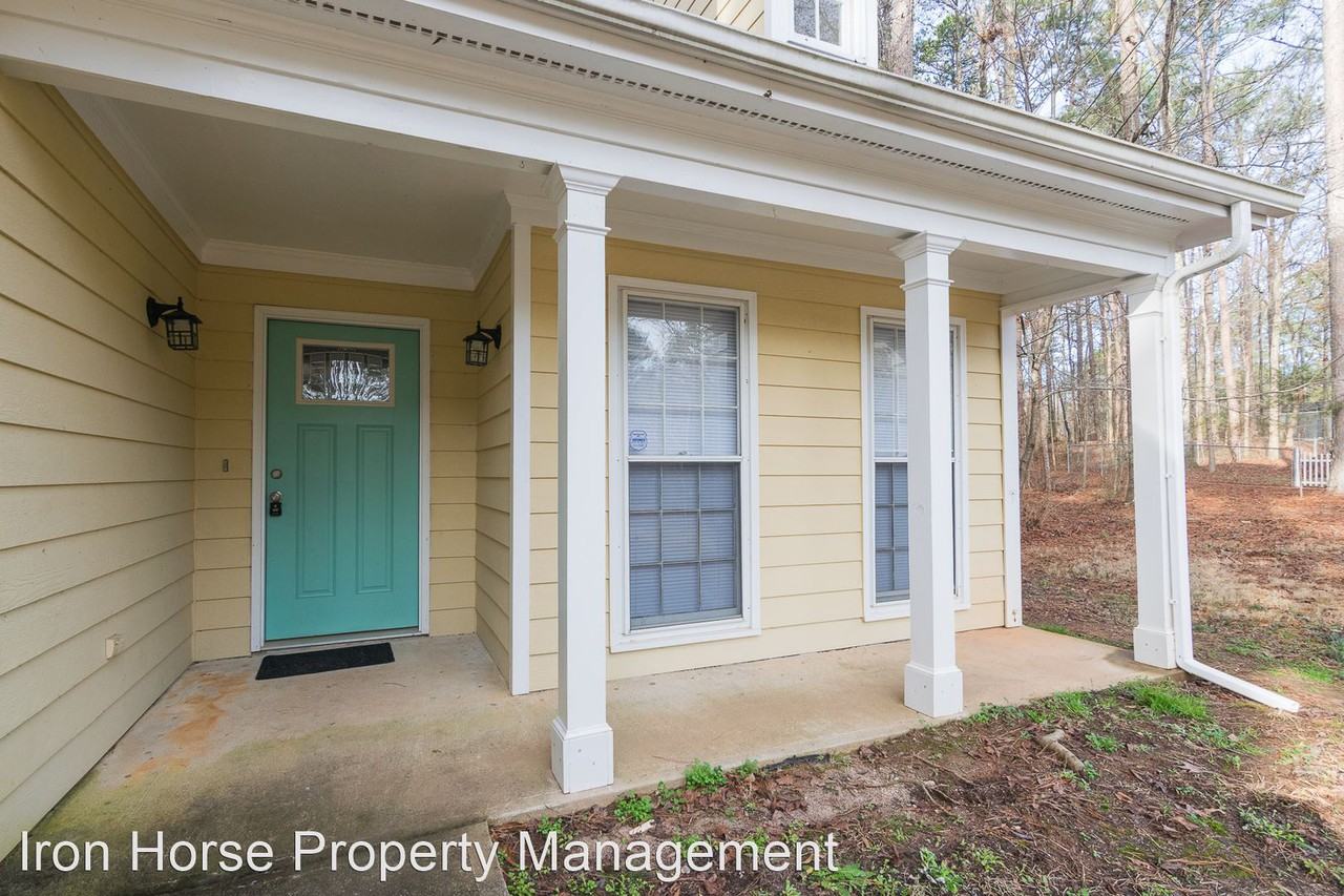 1020 Sharon Pl - Photo 3 of 24