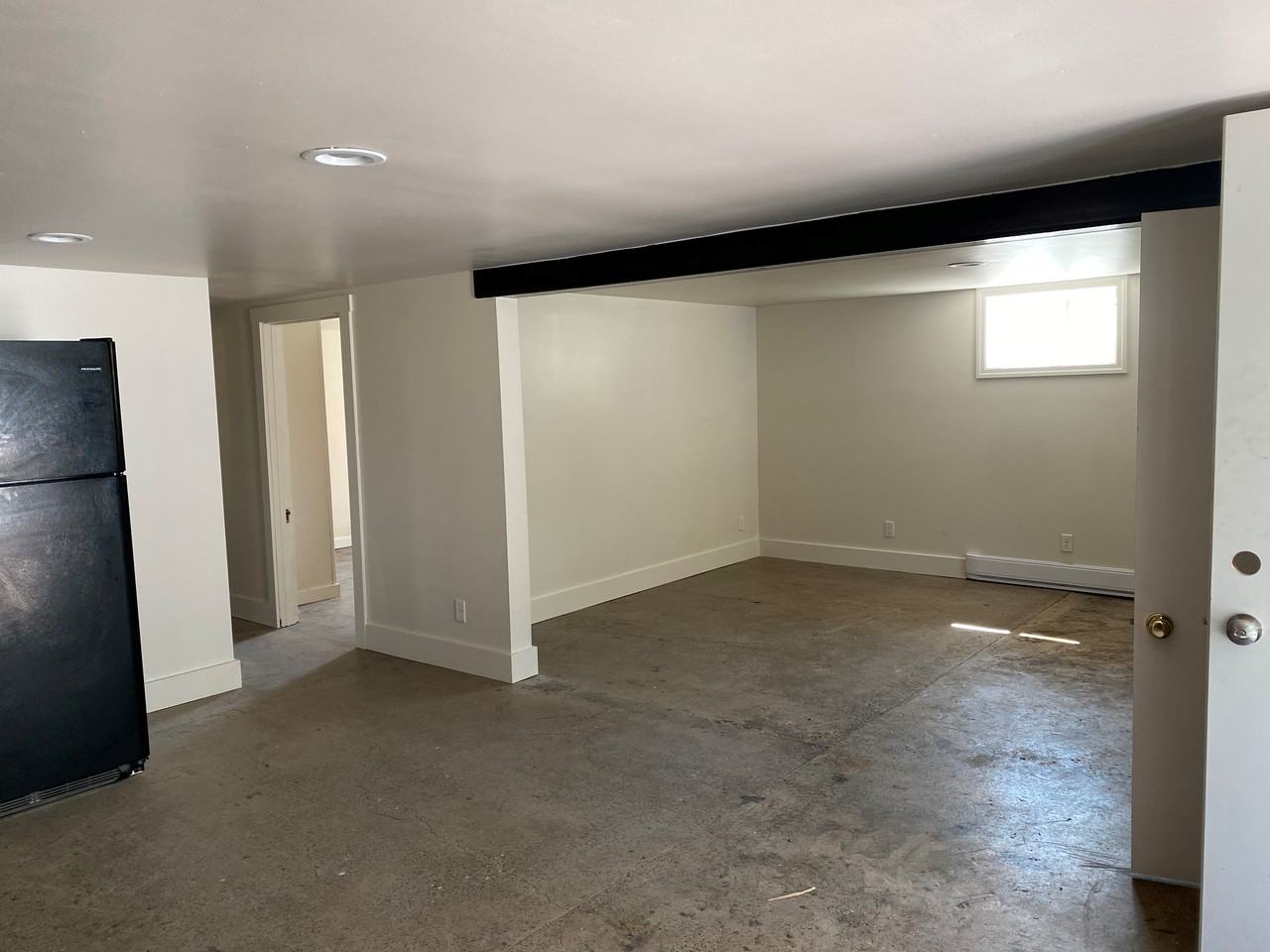 4190 Sand Flat Rd - Photo 3 of 9