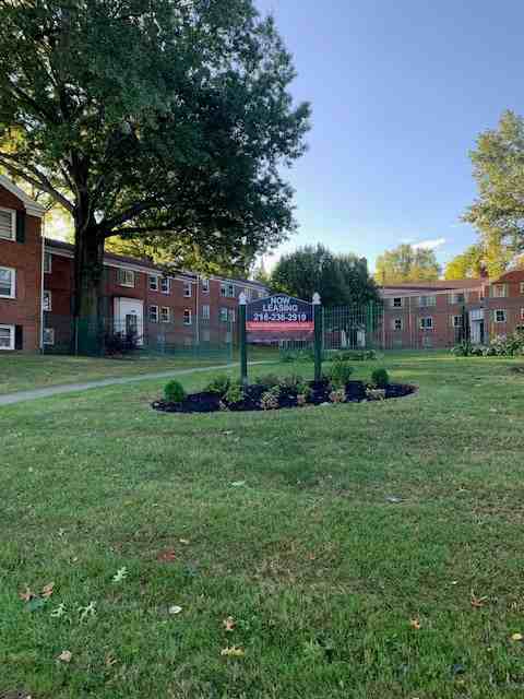 10510 Shaker Blvd - Photo 2 of 2
