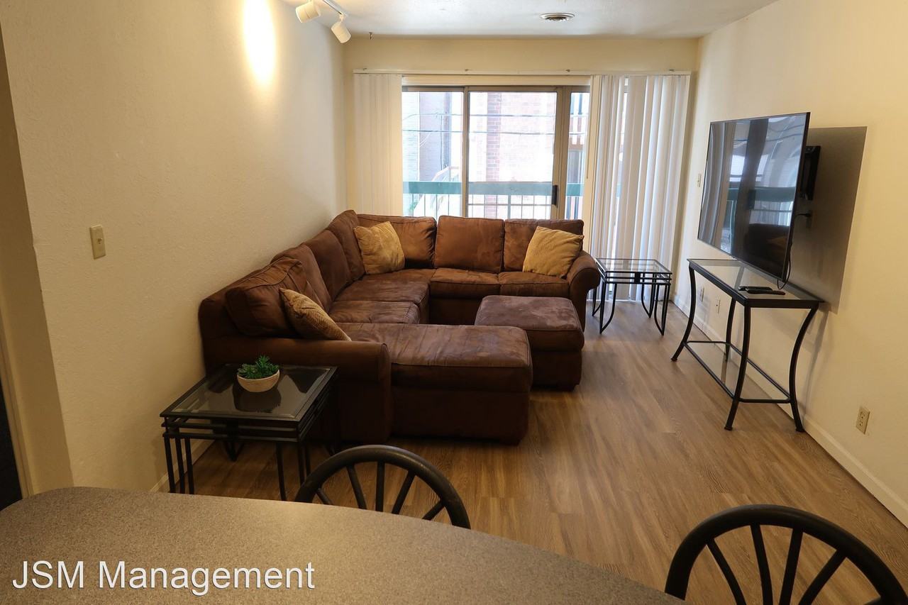 508 E Healey St - Photo 3 of 16