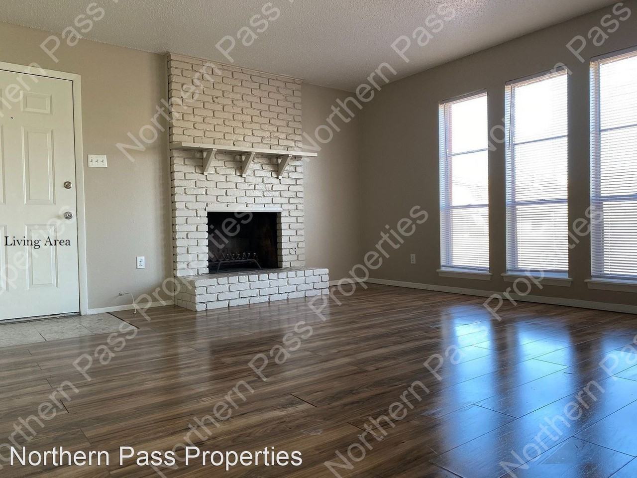 Pizarro - Photo 2 of 14