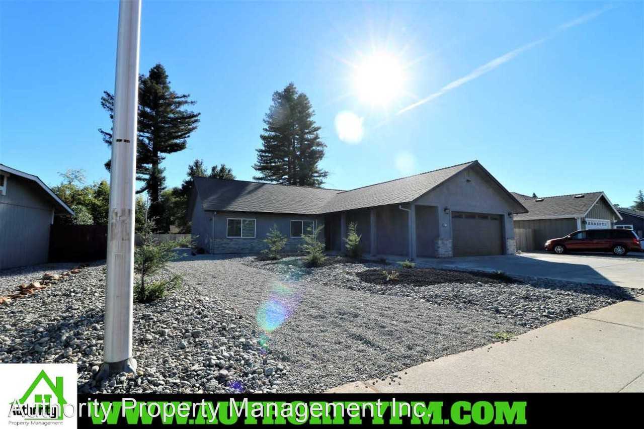 3071 Bedrock Ln - Photo 2 of 24