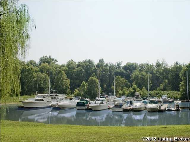 6400 Marina Dr - Photo 2 of 10