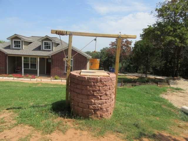 15950 D St - Photo 2 of 16