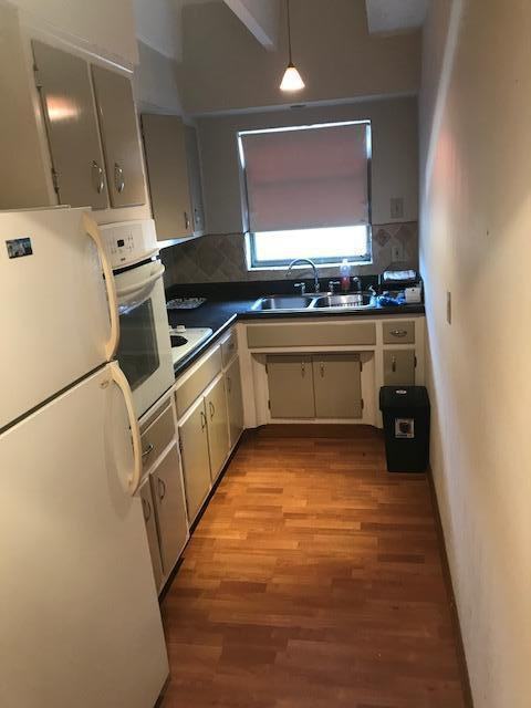 1520 Lake Ave #1a - Photo 2 of 6