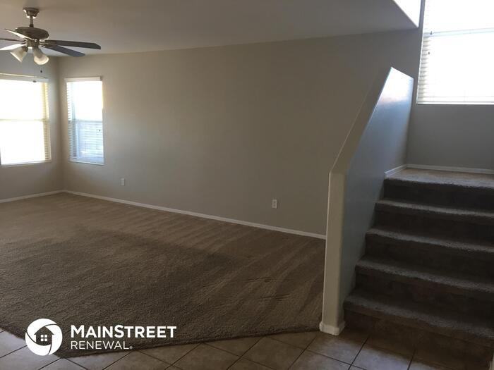 31426 N Cactus Dr - Photo 3 of 24