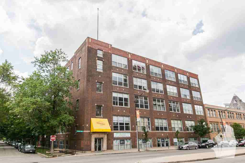 1733 West Irving Park Road #213