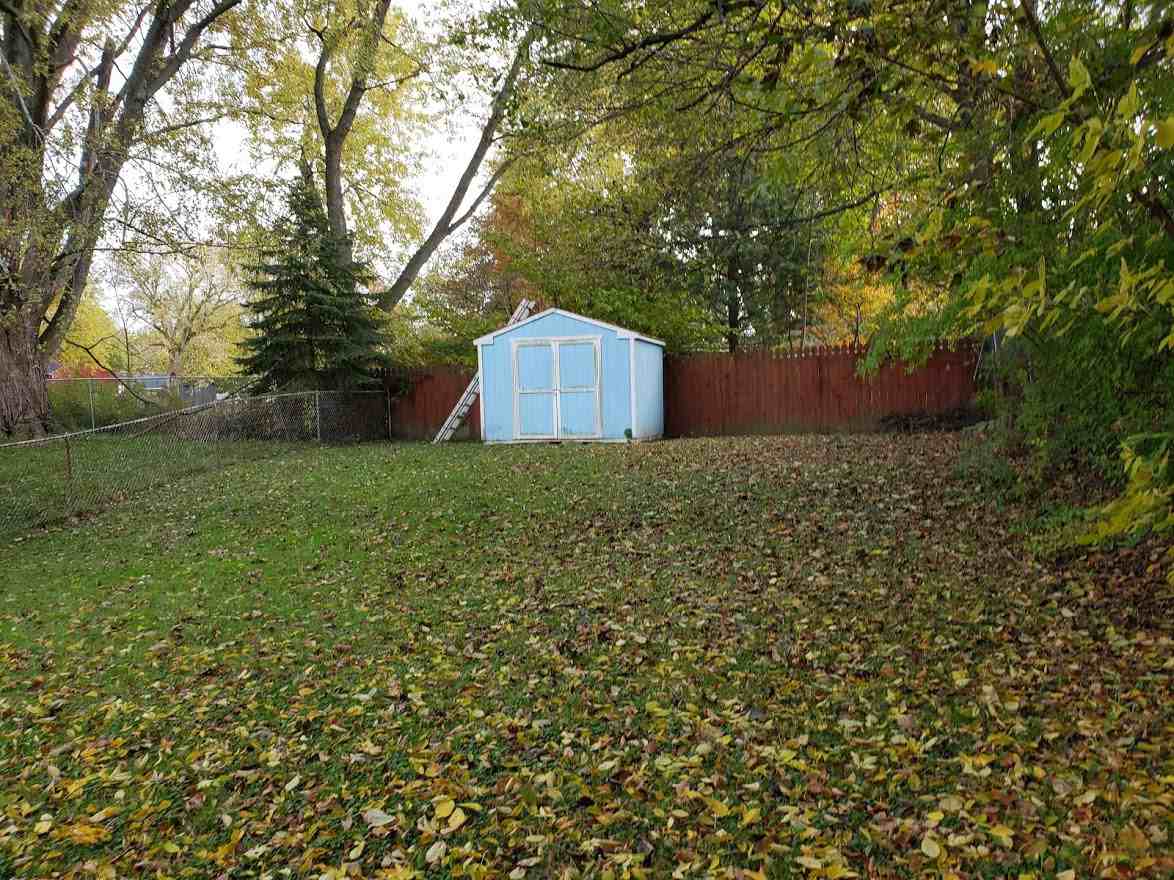 1605 Hyland Street - Photo 3 of 12