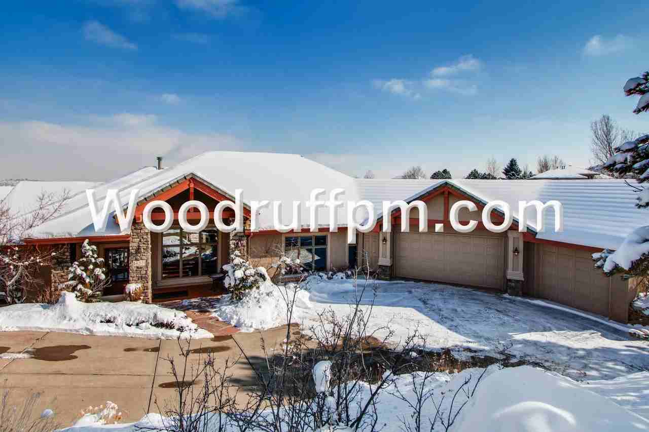 16321 Gentian Ln - Photo 2 of 35