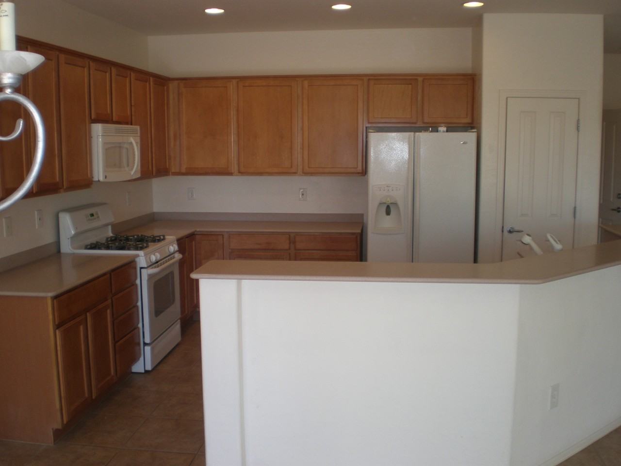 7712 Fruit Dove St - Photo 3 of 18