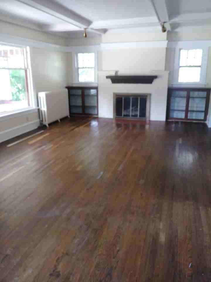 815 Garfield Avenue - Photo 2 of 7