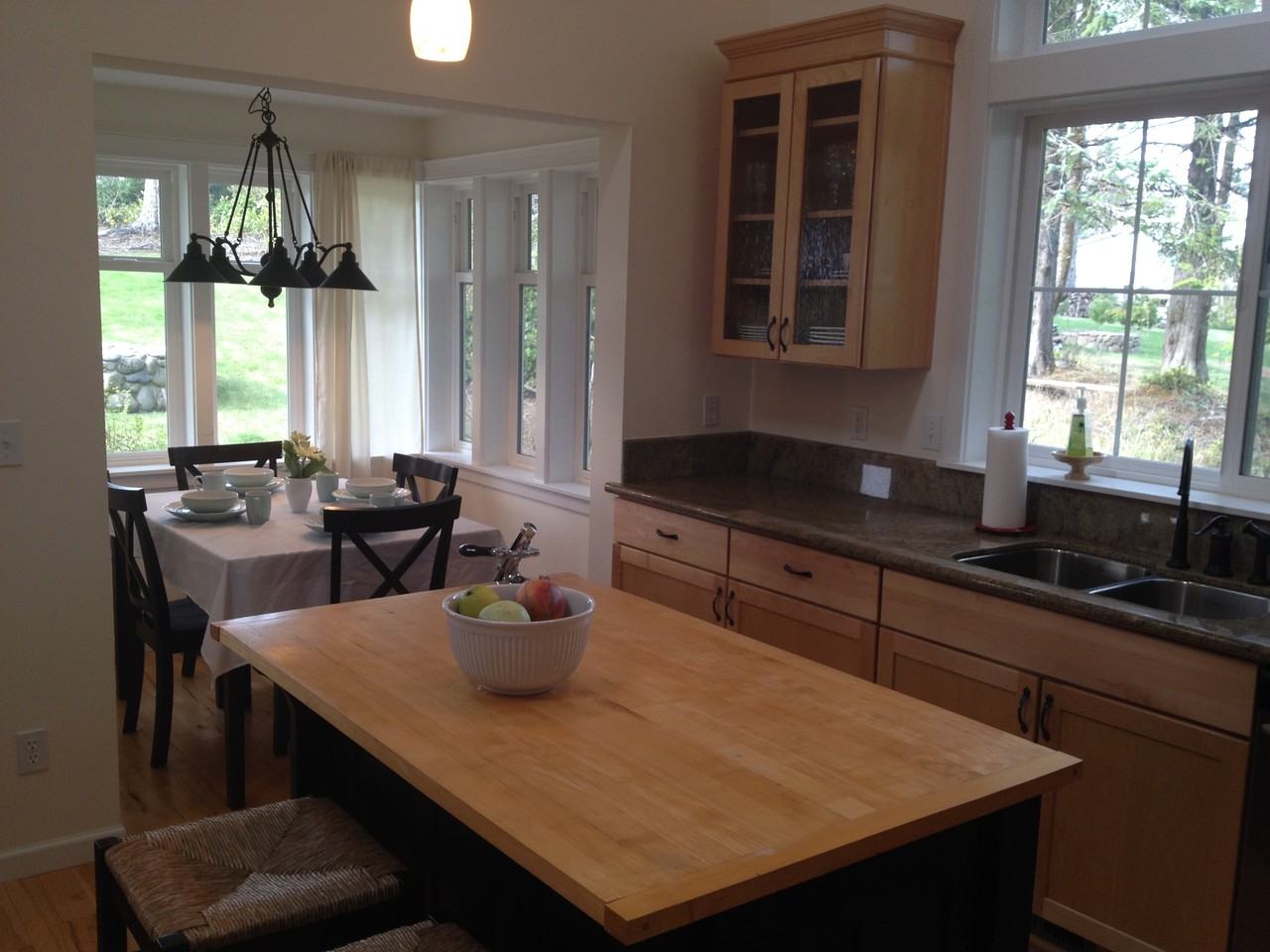 11416 NE Coos St - Photo 3 of 11