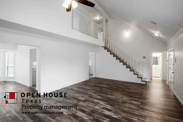 3914 18th St - Photo 3 of 14