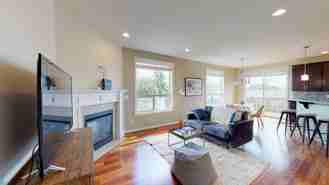 Elegant Beacon Hill home with great views - Photo 1 of 1