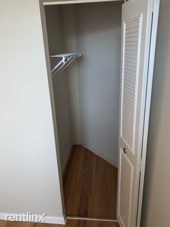 MLK apartments - Photo 3 of 3