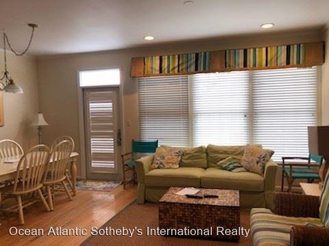 14 Village Green Dr - Photo 3 of 14