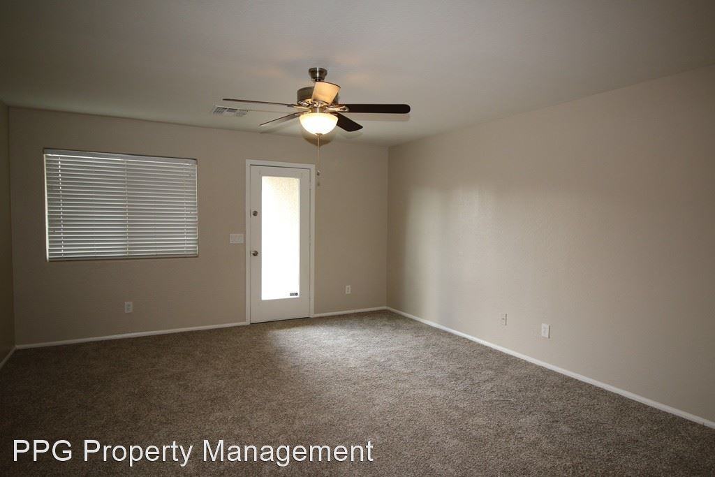 23651 W Corona Ave - Photo 3 of 26