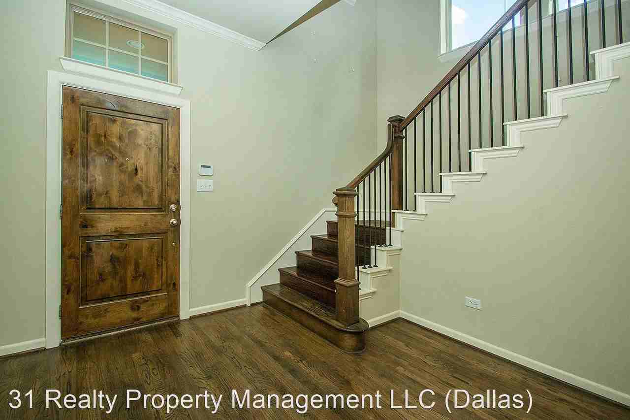 1217 Naples Dr - Photo 2 of 27