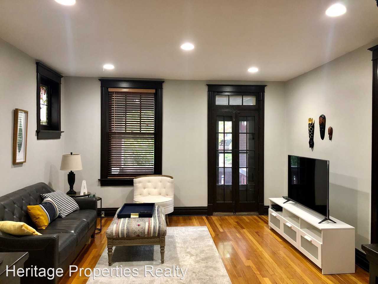 3548 Victor St #1W - Photo 3 of 14