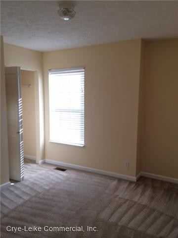 2452 Edencrest Dr - Photo 3 of 15