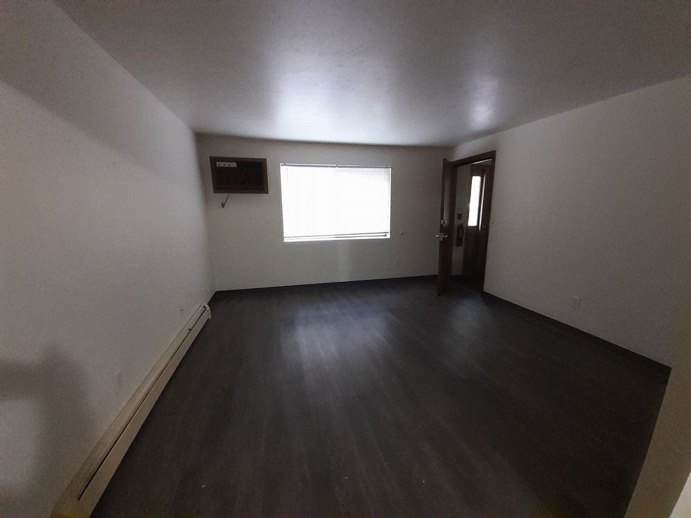 311 311 Leeland Street - 2 - Photo 2 of 6