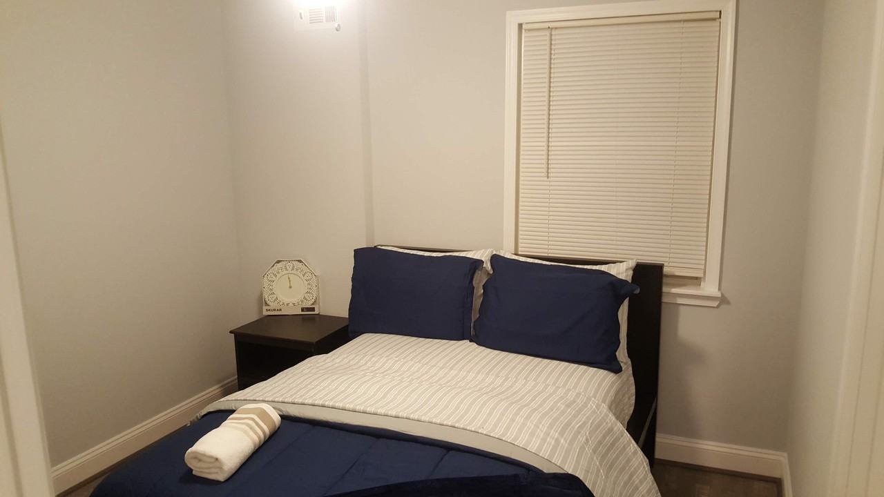 Ames St Ne #4007 - Photo 3 of 8