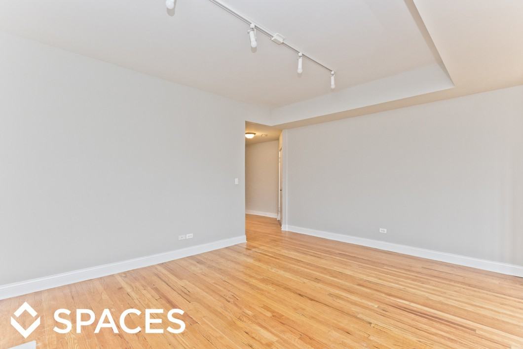 4844 N Drake Ave - Photo 3 of 12