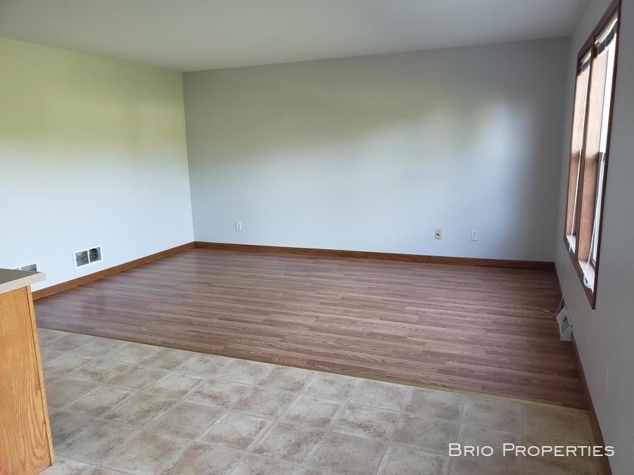 6305 32nd Ave #0 - Photo 2 of 15