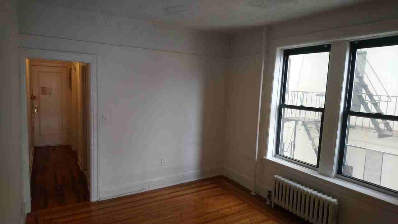 30-17 34th Street #3B