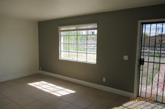 309 East Linden Street - Photo 2 of 8
