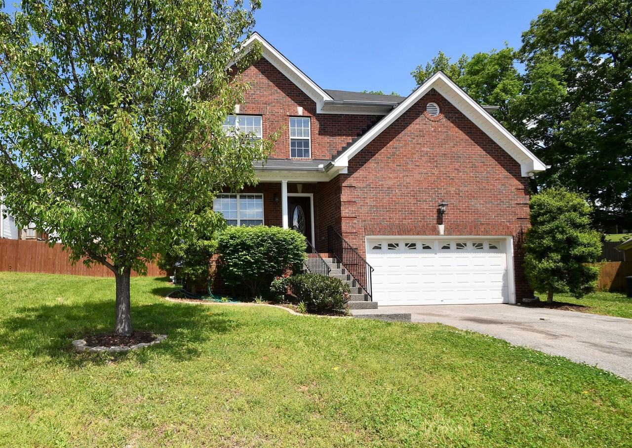 103 Hazelwood Ct, Hendersonville, TN 37075 4 Bedroom House for Rent for