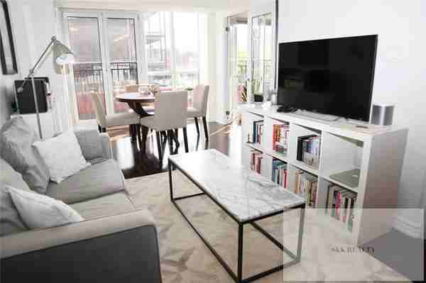 308 Palmerston Avenue #10005