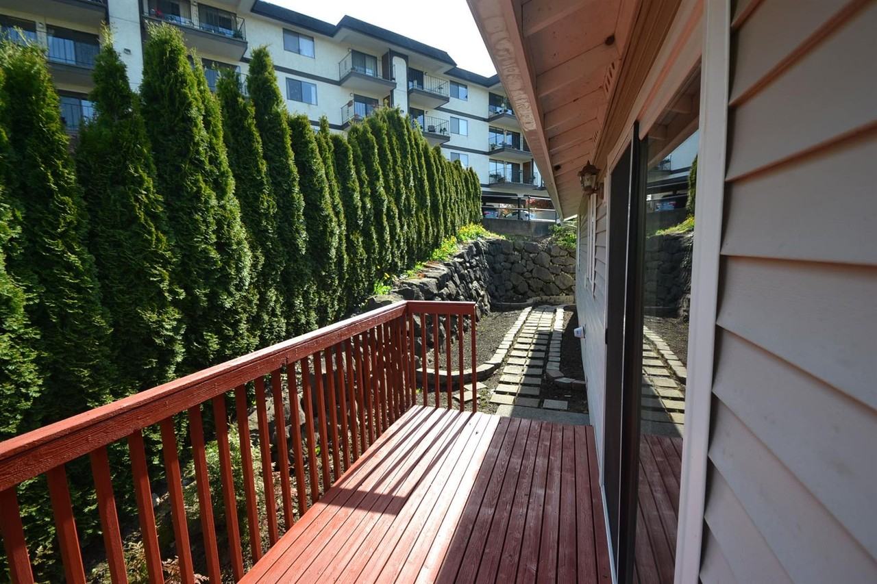 412 E Titus St - Photo 3 of 15