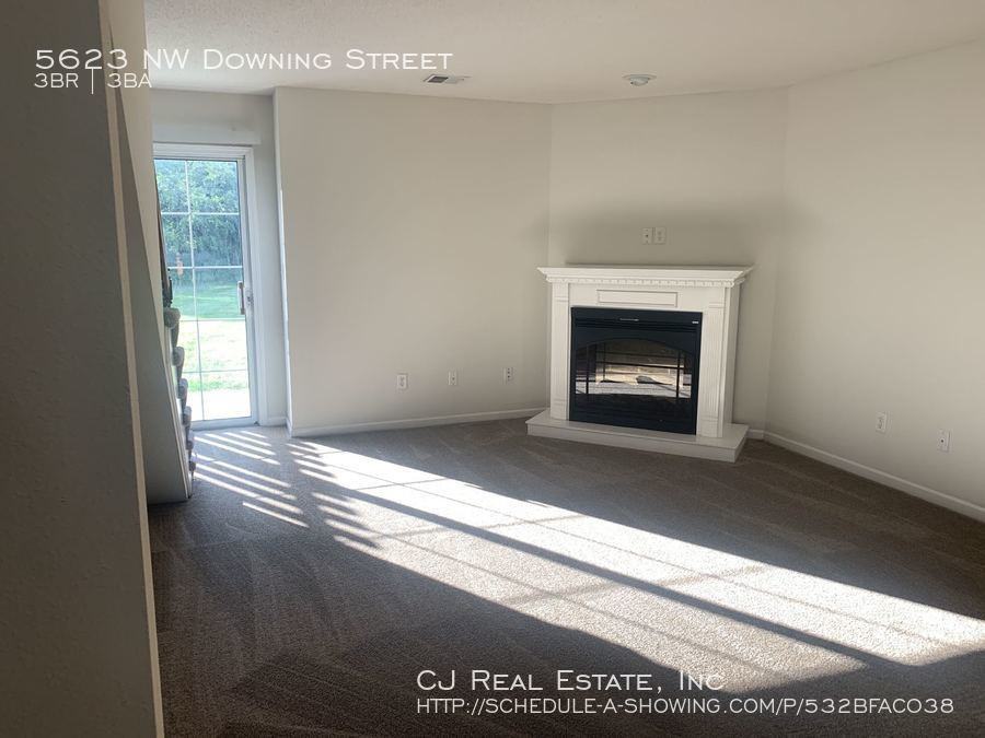 5623 Nw Downing St - Photo 2 of 7