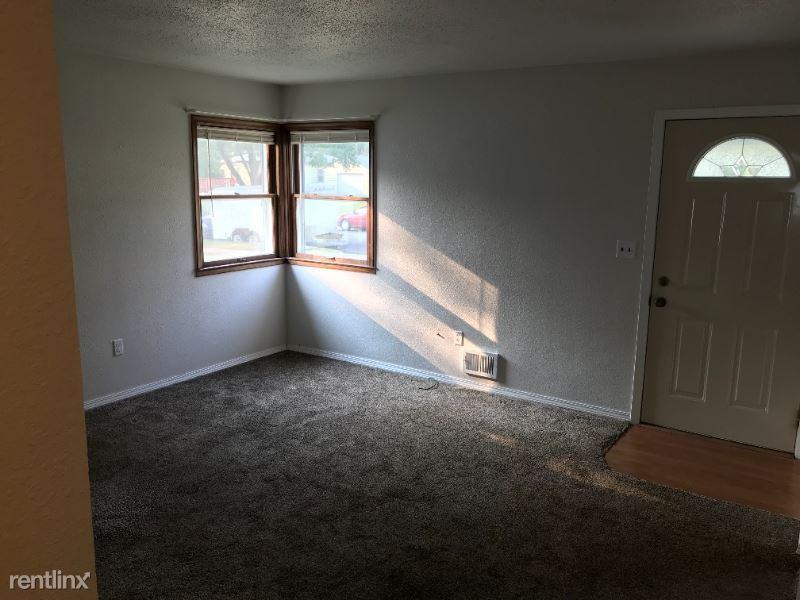 2909 E Claudette Dr - Photo 3 of 11
