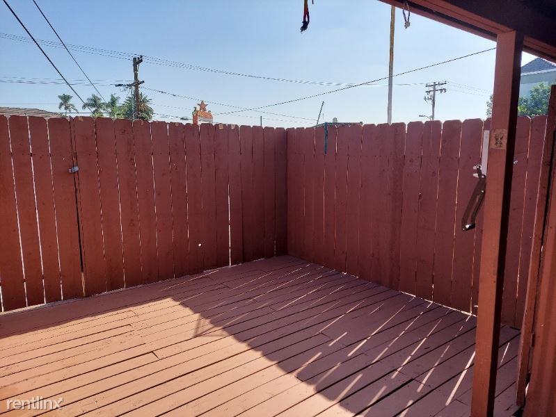 625 National City Blvd - Photo 3 of 10