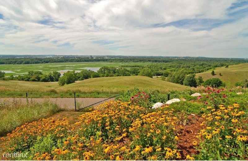 9981 Wildflower Dr - Photo 3 of 7