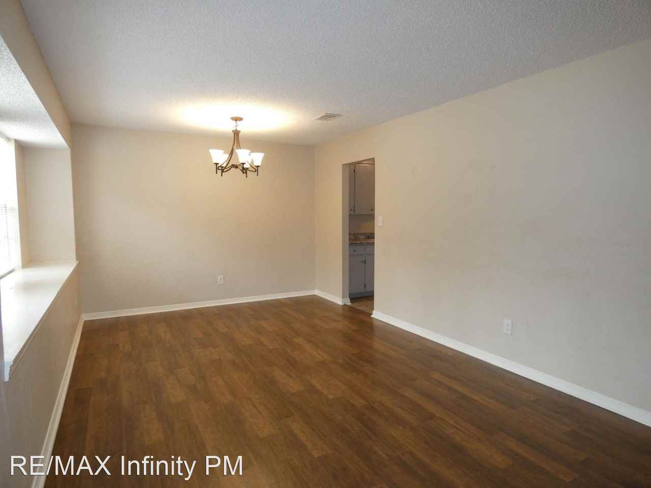 1225 Greenbrier Blvd - Photo 3 of 34