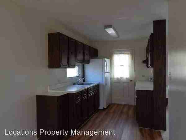 544 11th Avenue - Photo 3 of 10