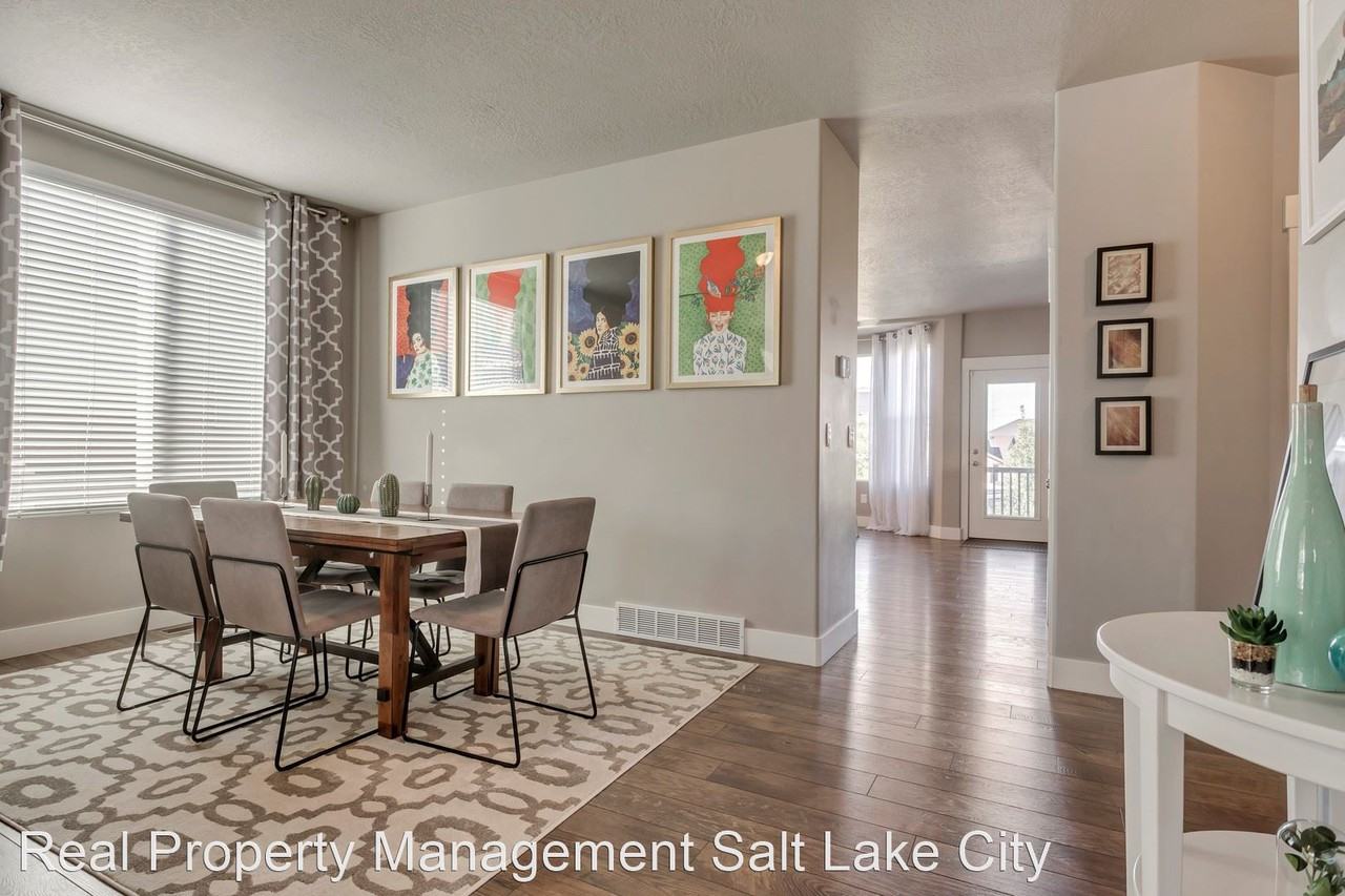 10453 S Walnut Canyon Ln - Photo 3 of 36